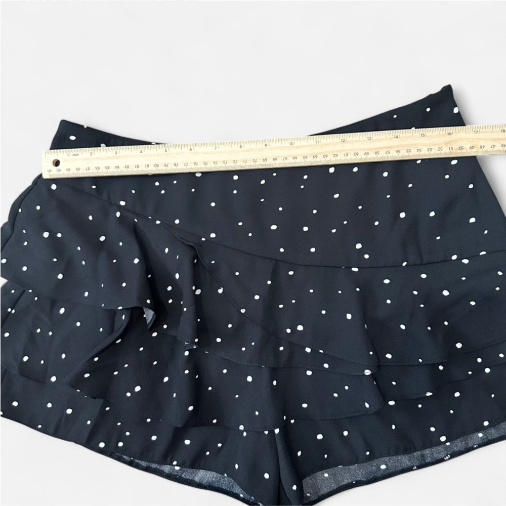 NEW River Island Women's 10 Black & White Dots Tiered Ruffle Shorts Skort Summer - Picture 7 of 8